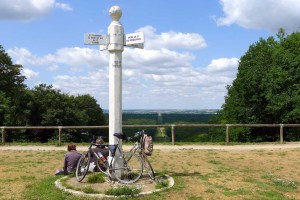 bKNE300720110320 mini