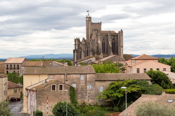 Capestang mit der Kirche Saint Etienne © Michael Kneffel