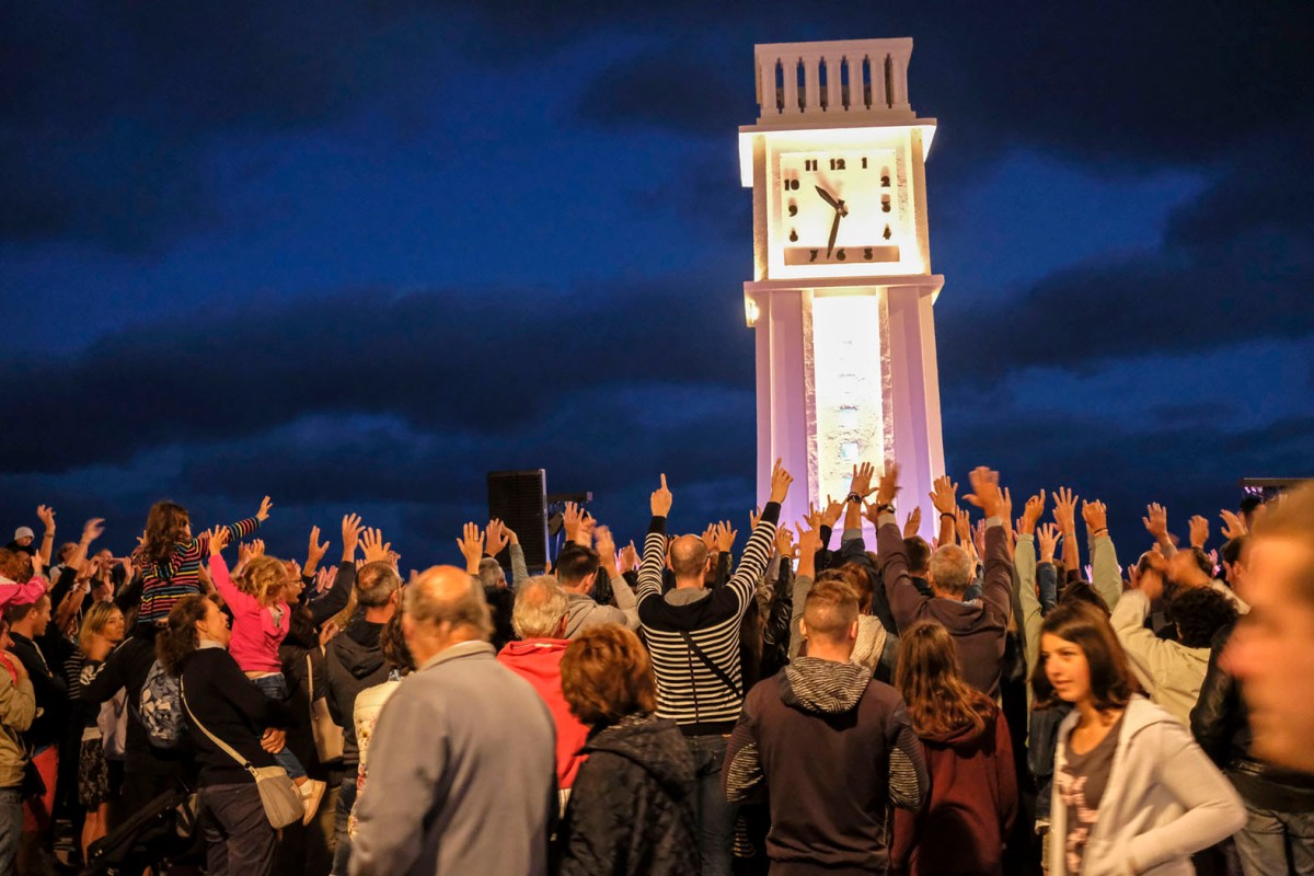 die Fans von Leonie gehen mit © Michael Kneffel